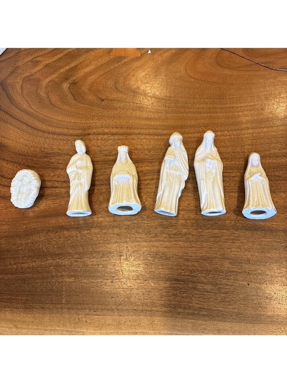 6‎ PC WHITE NATIVITY SET PORCELAIN With A Glossy Finish CHRISTMAS DECOR